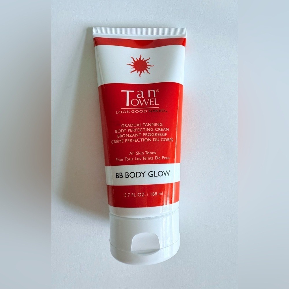Tan Towel BB Tanning Body Golden Glow Cream All Skin Tones Skincare Moisturizer